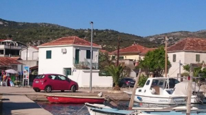 Seaside holiday house Vinisce, Trogir - 12066